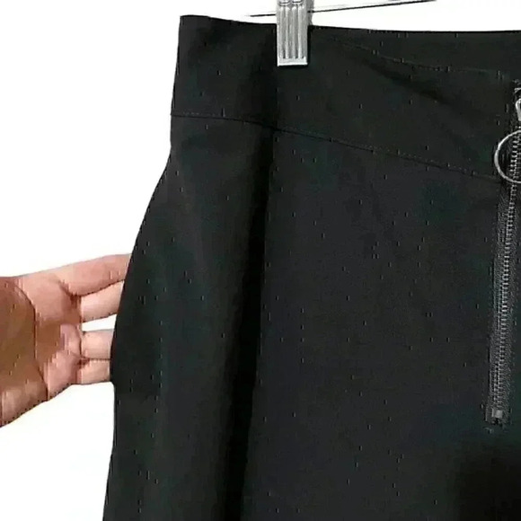 Danielle Bernstein Pants Women’s 8 Black Ring Zip  NWT - Picture 4 of 8